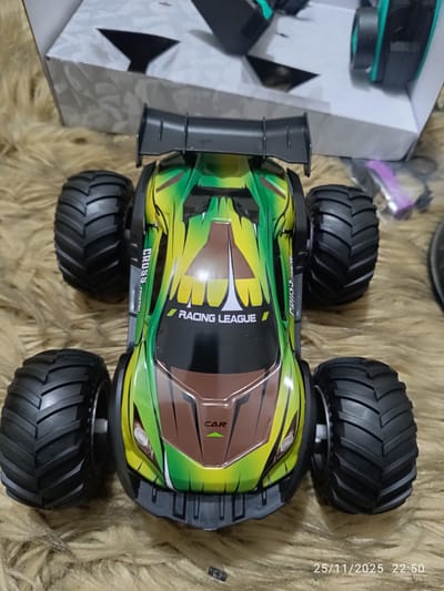 30 Kilo per Hour -High-Speed Monster Stunt Truck – 360° Spin, Big Tyre, Rechargeable RC Car_img_7